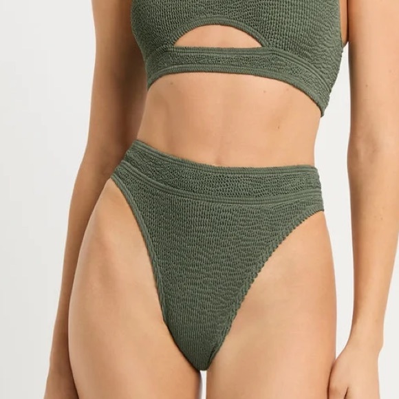 NWT Bond-Eye Savannah Bottoms in Khaki - Picture 2 of 12